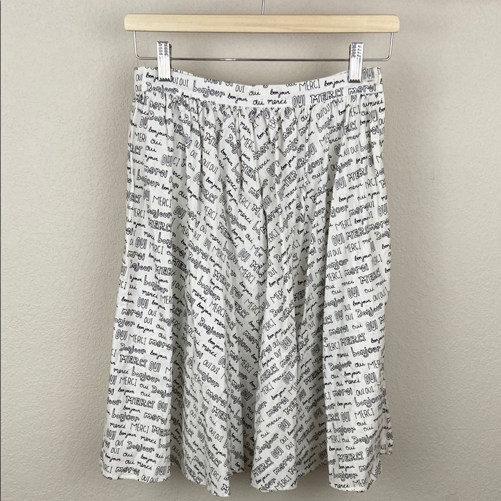 Fervour French Printed White 100% Cotton Skirt size Medium